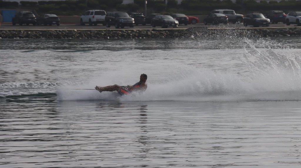 A person on a water ski

Description automatically generated